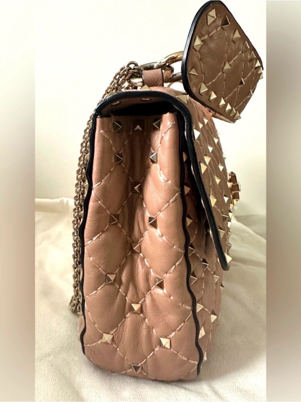 🔥FINAL PRICE Valentino Garavani Medium Nappa Rockstud Spike Shoulder Bag - Picture 4 of 16